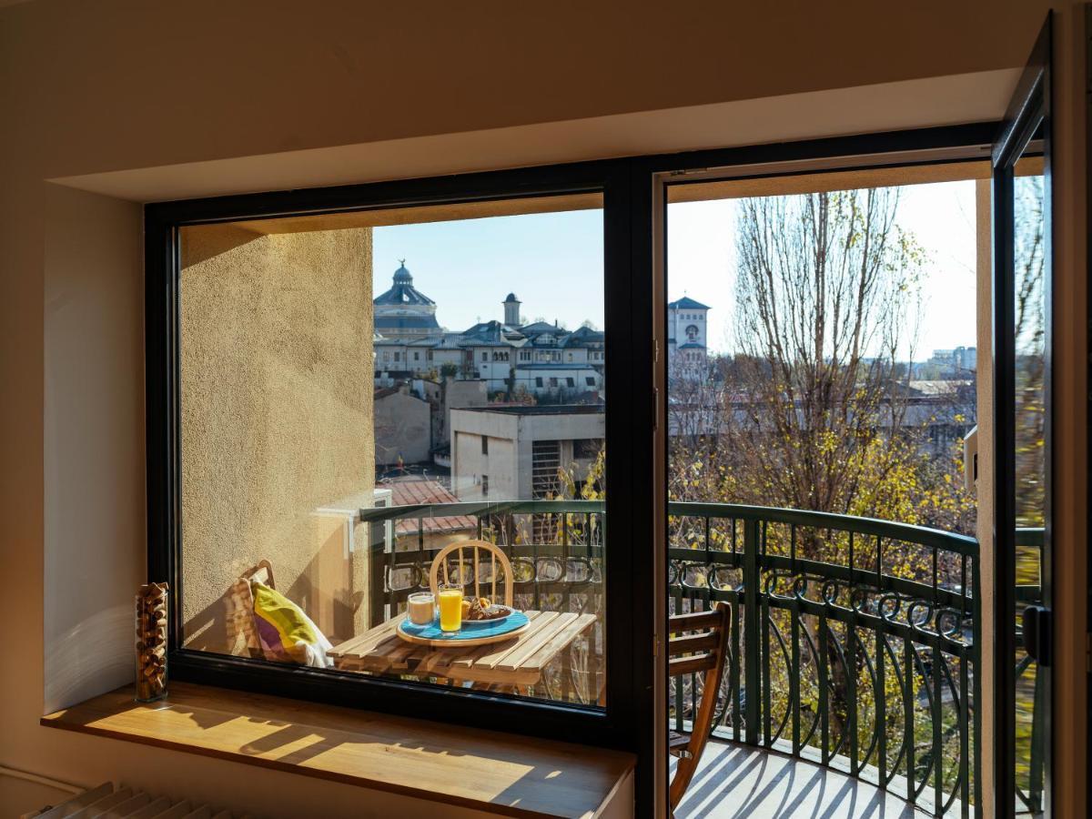 Central Modern Design Apartment Boekarest Buitenkant foto